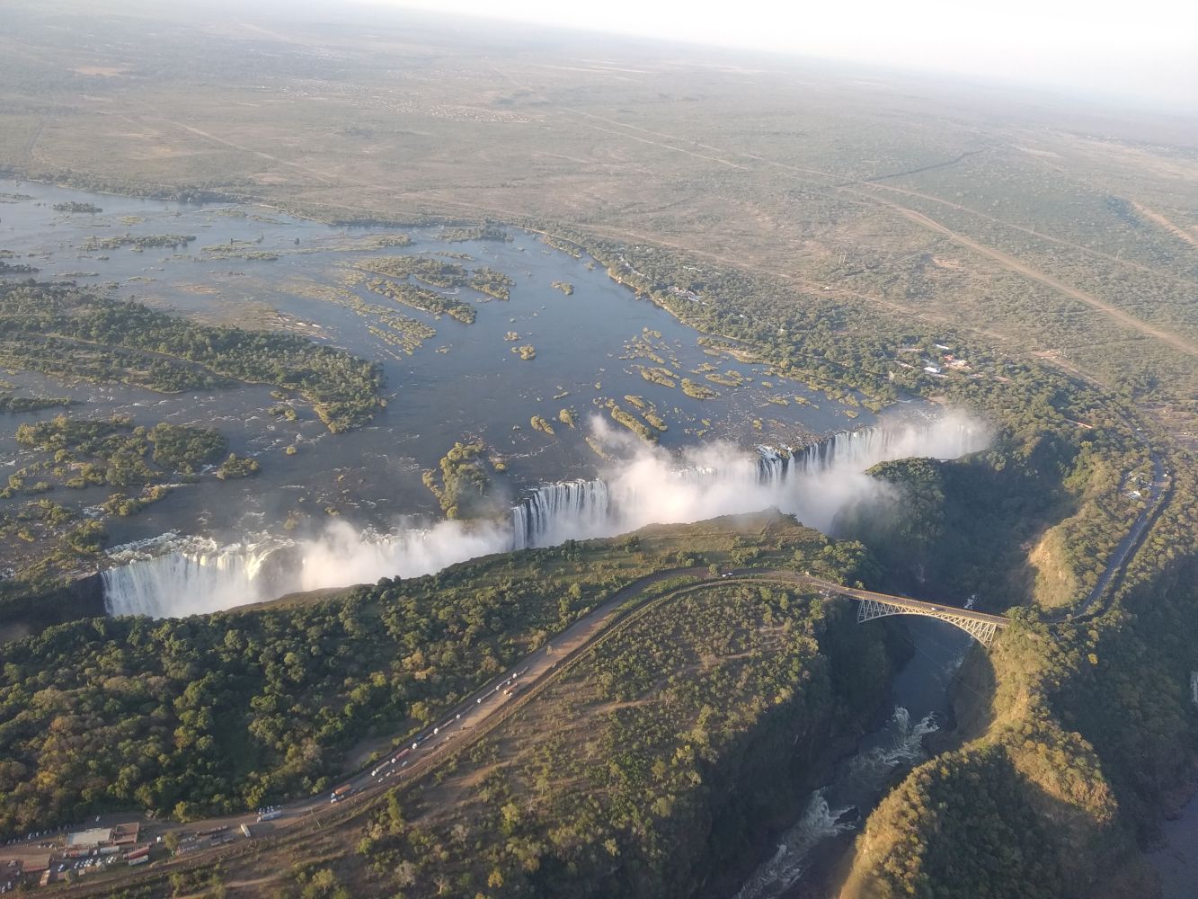 ... Victoria Falls z ptačí perskektivy 3 